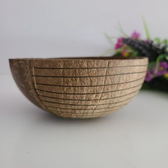 4 Coconut bowls, natural handmade, eco friendly, vegan bowl, salad bowl - Picture 8 of 8